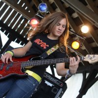 Zobacz w powiększeniu: Mocne Uderzenie 2 (9)