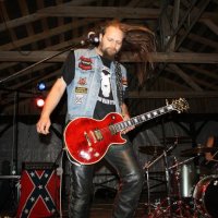 Zobacz w powiększeniu: Mocne Uderzenie 2 (43)