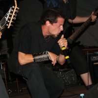 Zobacz w powiększeniu: Mocne Uderzenie 2 (72)