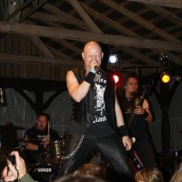 Zobacz w powiększeniu: Mocne Uderzenie 2 (15)