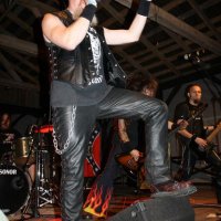 Zobacz w powiększeniu: Mocne Uderzenie 2 (19)