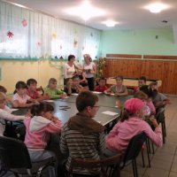 Zobacz w powiększeniu: Zajęcia plastyczne (1)