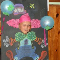 Zobacz w powiększeniu: Zajęcia plastyczne (16)