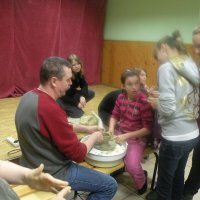 Zobacz w powiększeniu: Warsztaty garncarskie. 02.2011 r. (10)