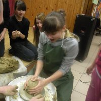 Zobacz w powiększeniu: Warsztaty garncarskie. 02.2011 r. (20)