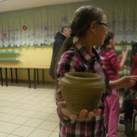 Zobacz w powiększeniu: Warsztaty garncarskie. 02.2011 r. (34)