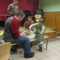 Zobacz w powiększeniu: Warsztaty garncarskie. 02.2011 r. (45)