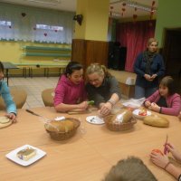 Zobacz w powiększeniu: Ferie 2012 - Zajęcia kulinarne (5)