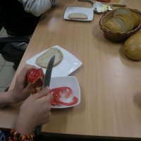 Zobacz w powiększeniu: Ferie 2012 - Zajęcia kulinarne (7)