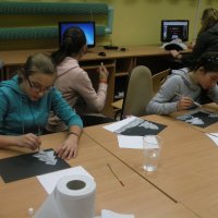 Zobacz w powiększeniu: Ferie 2012 - Zajęcia plastyczne (10)