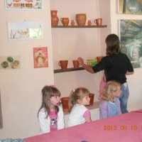 Zobacz w powiększeniu: Przedszkolaki w izbie tradycji (2)