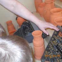 Zobacz w powiększeniu: Przedszkolaki w izbie tradycji (12)