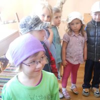 Zobacz w powiększeniu: Przedszkolaki w izbie tradycji (22)