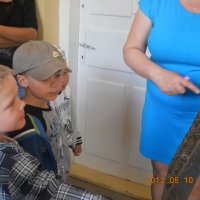 Zobacz w powiększeniu: Przedszkolaki w izbie tradycji (25)