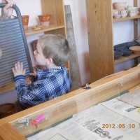 Zobacz w powiększeniu: Przedszkolaki w izbie tradycji (35)