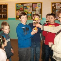 Zobacz w powiększeniu: Wręczenie nagród w konkursach w Świetlicy w Śniadówce (7)