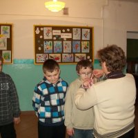Zobacz w powiększeniu: Wręczenie nagród w konkursach w Świetlicy w Śniadówce (9)