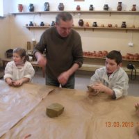 Zobacz w powiększeniu: Zajęcia garncarskie 2013 (4)