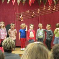 Zobacz w powiększeniu:  VI Gminny przegląd piosenki dziecięcej i młodzieżowej (6)