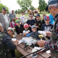 Zobacz w powiększeniu: Towarzyskie młodzieżowe zawody spławikowe 2014 (59)