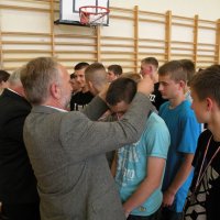 Zobacz w powiększeniu: Uroczyste otwarcie boiska piłkarskiego w Baranowie (67)