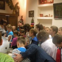Zobacz w powiększeniu: 4 klasy w Izbie Tradycji (2)