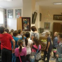 Zobacz w powiększeniu: 4 klasy w Izbie Tradycji (12)