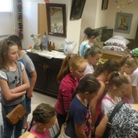 Zobacz w powiększeniu: 4 klasy w Izbie Tradycji (30)