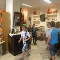 Zobacz w powiększeniu: 4 klasy w Izbie Tradycji (34)