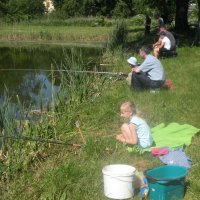 Zobacz w powiększeniu: Towarzyskie młodzieżowe zawody spławikowe 2015 (26)