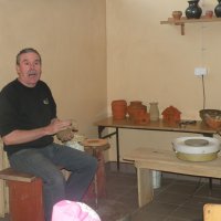 Zobacz w powiększeniu: Warsztaty garncarskie dla przedszkolaków 2015 (38)