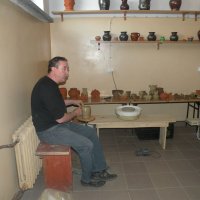 Zobacz w powiększeniu: Warsztaty garncarskie dla przedszkolaków 2015 (40)