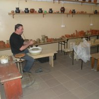 Zobacz w powiększeniu: Warsztaty garncarskie dla przedszkolaków 2015 (48)