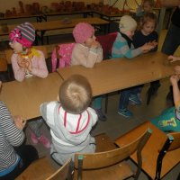 Zobacz w powiększeniu: Warsztaty garncarskie dla przedszkolaków 2015 (59)