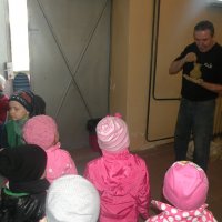 Zobacz w powiększeniu: Warsztaty garncarskie dla przedszkolaków 2015 (71)