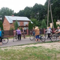 Zobacz w powiększeniu: Wycieczka rowerowa Klubu Seniora do Składowa (2)