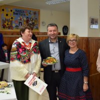 Zobacz w powiększeniu: Kiermasz i konkursy Wielkanocne (57)