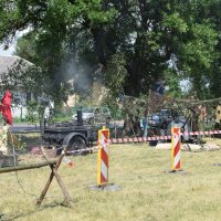 Zobacz w powiększeniu: I Piknik Militarny (12)
