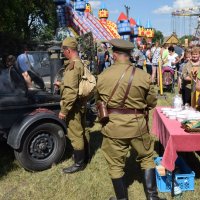 Zobacz w powiększeniu: I Piknik Militarny (39)
