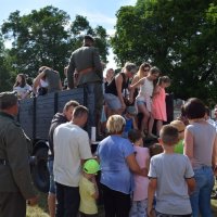 Zobacz w powiększeniu: I Piknik Militarny (55)