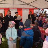 Zobacz w powiększeniu: Kiermasz i konkursy Wielkanocne (13)
