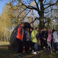 Zobacz w powiększeniu: Złożenie wieńców i zapalenie zniczy na mogiłach i pomnikach (14)