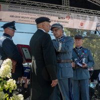 Zobacz w powiększeniu: 100 lecie Bitwy Warszawskiej oraz 100 lecie wizyty Marszałka Józefa Piłsudskiego w Baranowie fotorelacja (5)