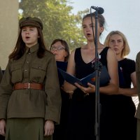 Zobacz w powiększeniu: 100 lecie Bitwy Warszawskiej oraz 100 lecie wizyty Marszałka Józefa Piłsudskiego w Baranowie fotorelacja (19)