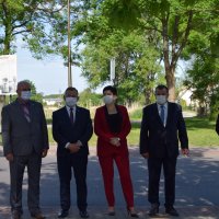 Zobacz w powiększeniu: BARANÓW UCZCIŁ WIELKICH POLAKÓW (7)