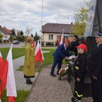 Zobacz w powiększeniu: Obchody 232. rocznicy uchwalenia Konstytucji 3 Maja w Baranowie (28)